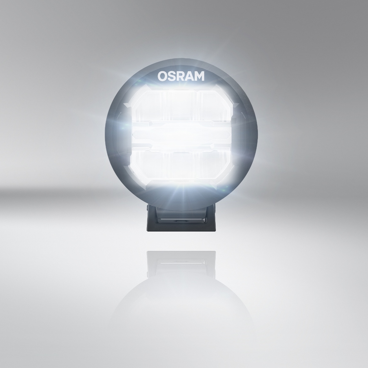 myTuning24 Onlinehandel - Osram LEDriving Round in der VX-Serie